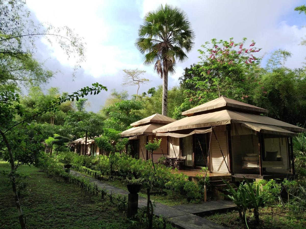 Jawa Jiwa G-Land Resort Dadapan Exterior foto